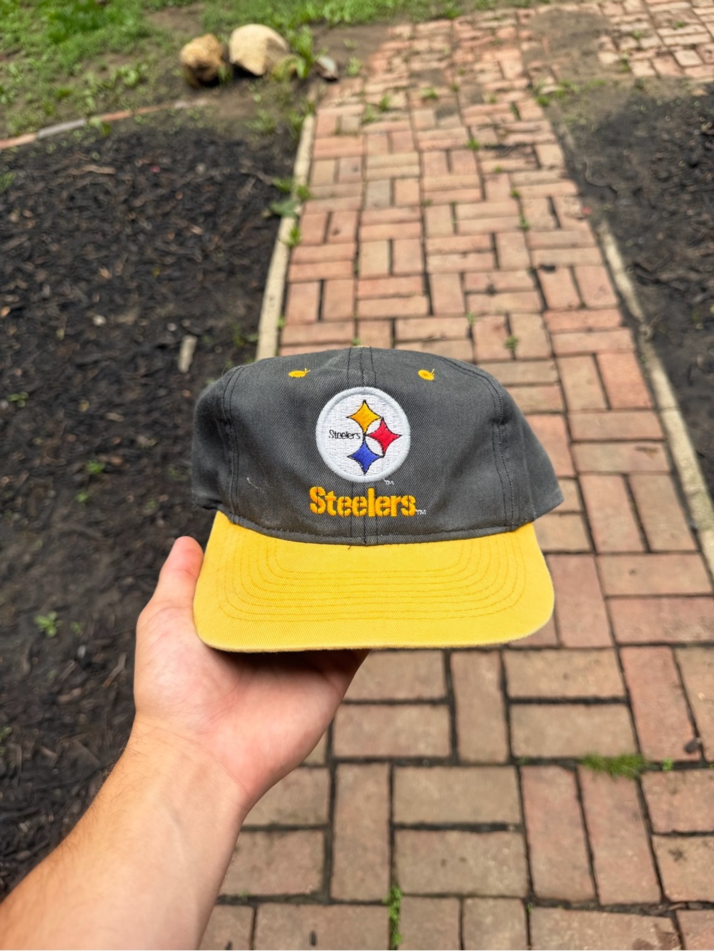 Vintage 90s Pittsburgh Steelers faded snapback hat
